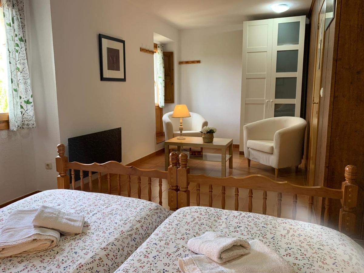 Casa Rural Laguarta - Restaurante Guest House Екстериор снимка