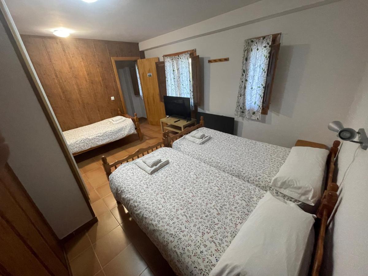Casa Rural Laguarta - Restaurante Guest House Екстериор снимка
