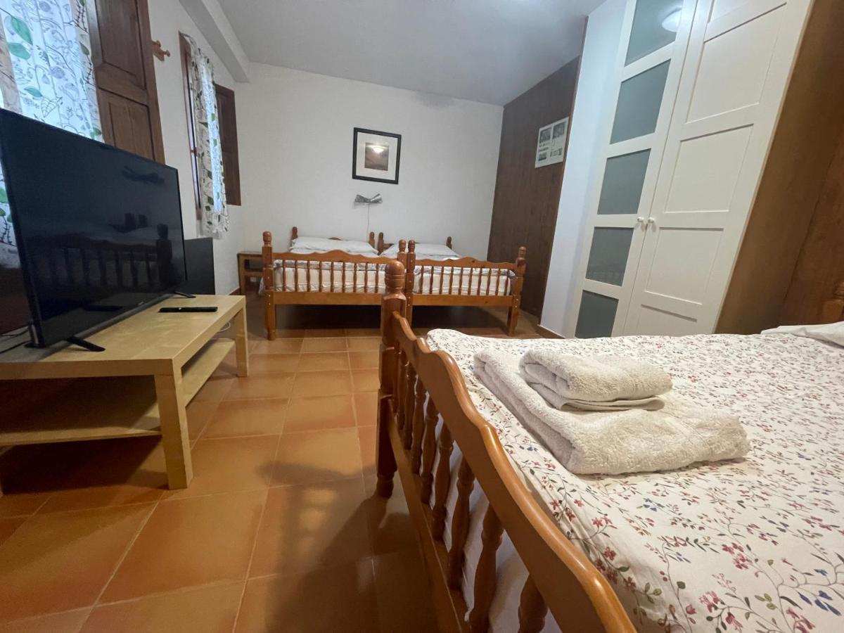 Casa Rural Laguarta - Restaurante Guest House Екстериор снимка